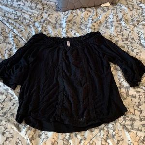 Black Spring Top